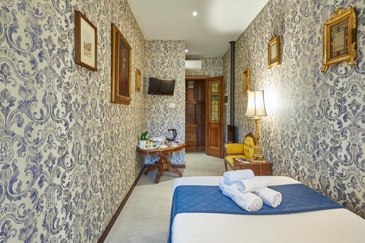 Fabrizio's Rooms Roma Esterno foto
